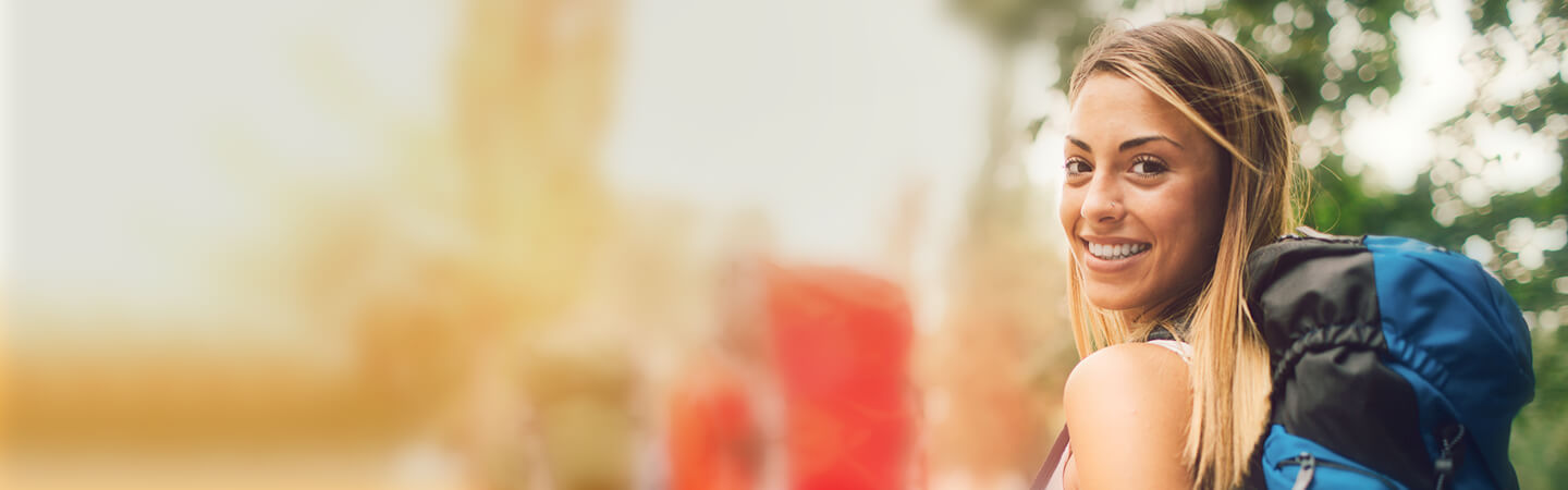 junge Reisende in London GesundheitGLOBAL Kompakt Auslandskrankenversicherung Langzeit fuer junge Leute